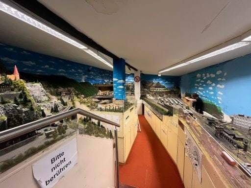 1.-OG-Eisenbahnanlage