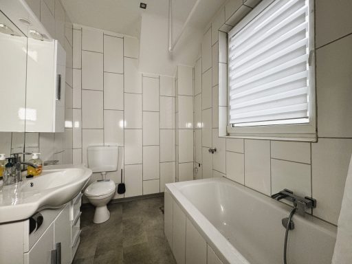 157-2.OG-re-Badezimmer